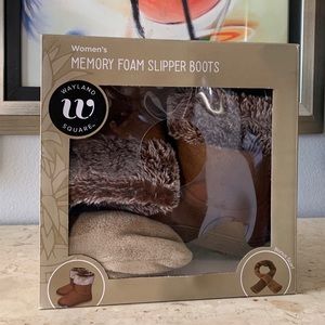 Wayland Square Memory Foam Slipper Boots (Sz. 7-8)